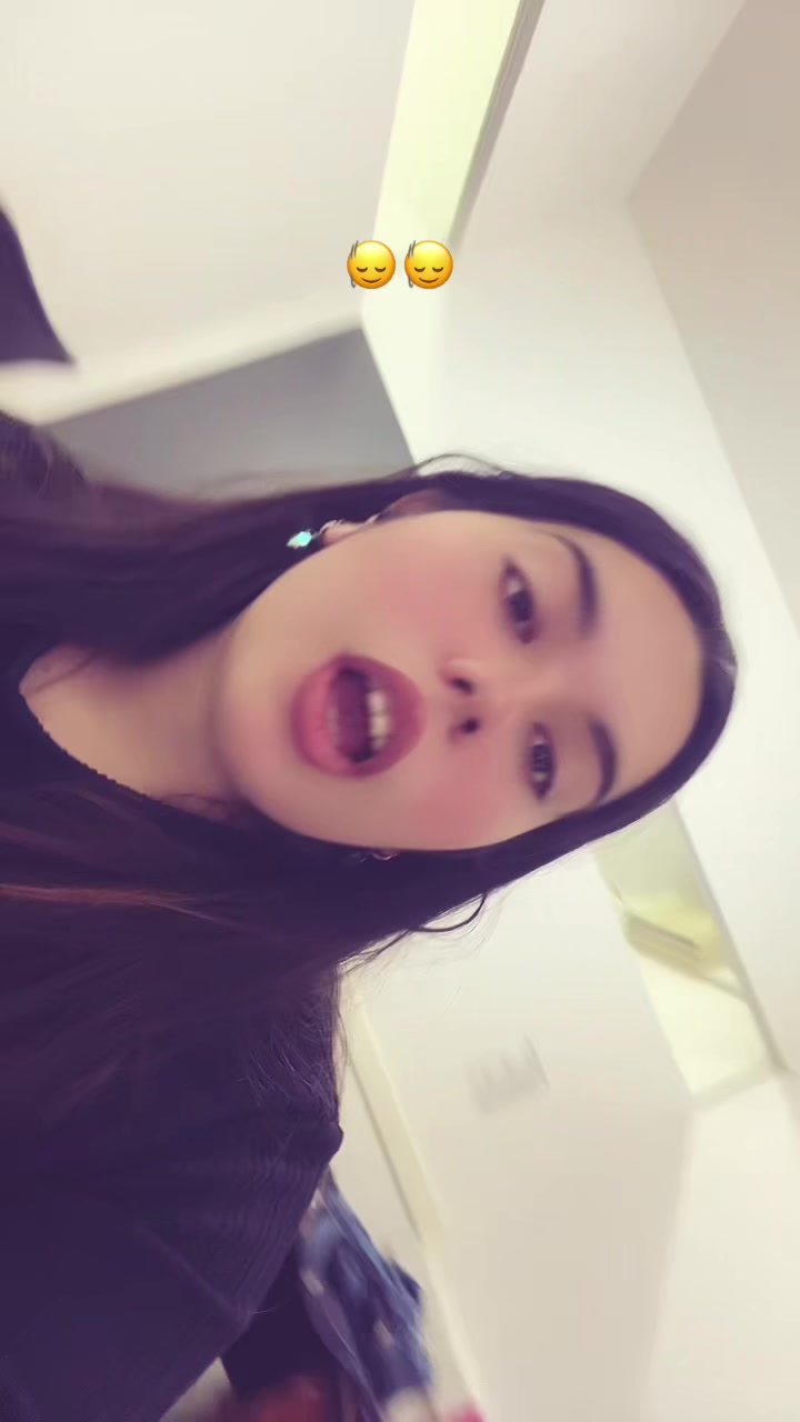@Brisila Baz