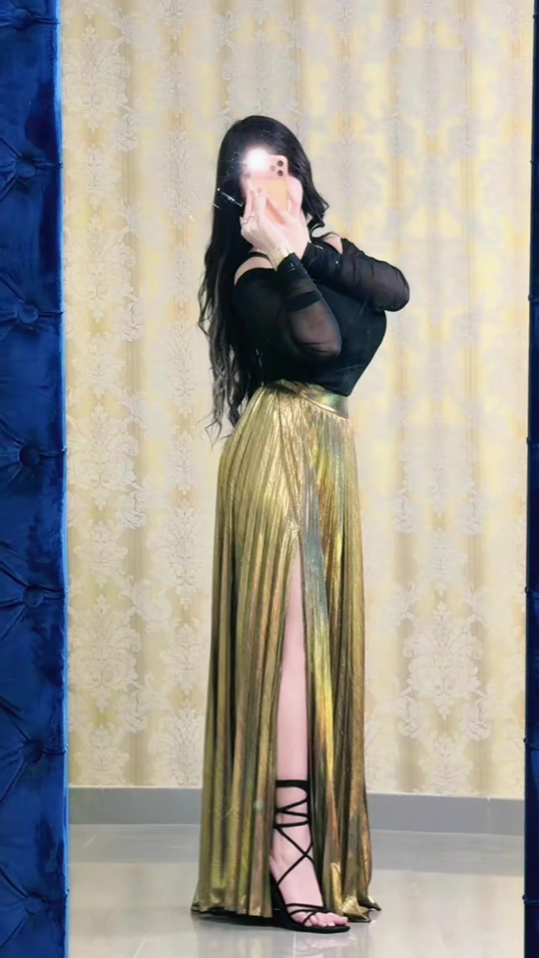 @𝐌𝐚𝐡𝐢𝐑𝐚🇦🇪 𝐒𝐔𝐋𝐓𝐀𝐍