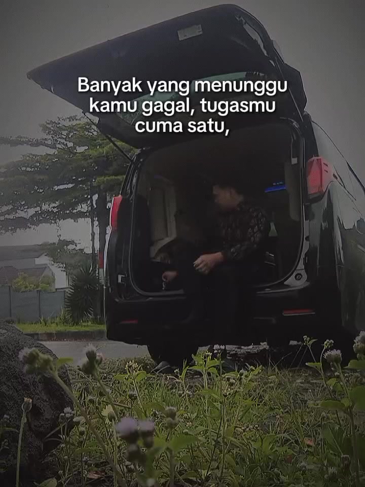 @DEN NAIM⚡
