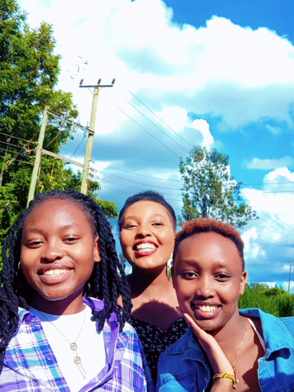 @Charlotte_Mbugua