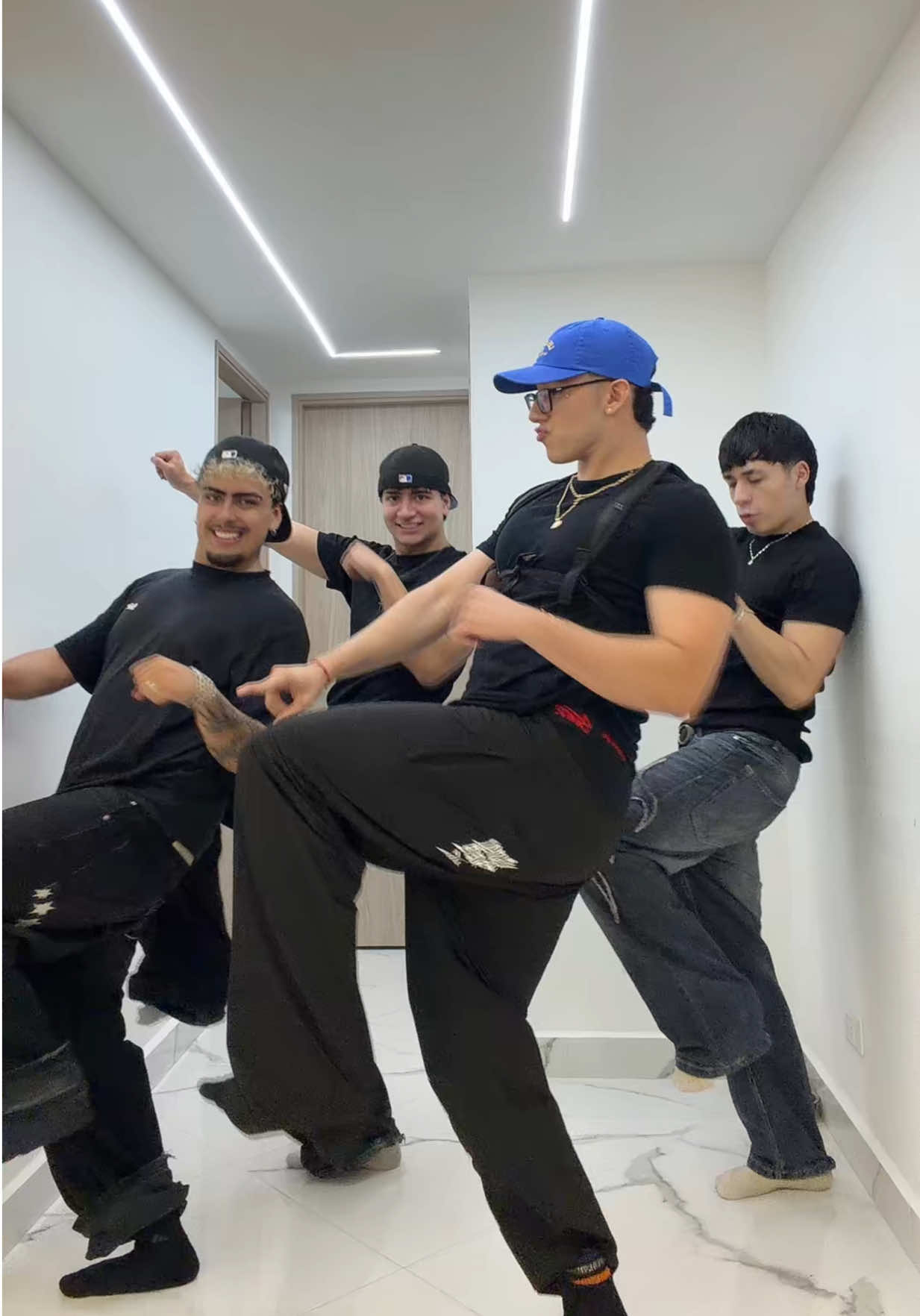 @sebastian R&iacute;os👑