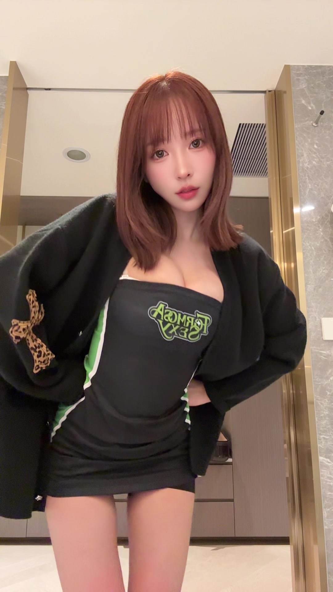 @三上悠亜