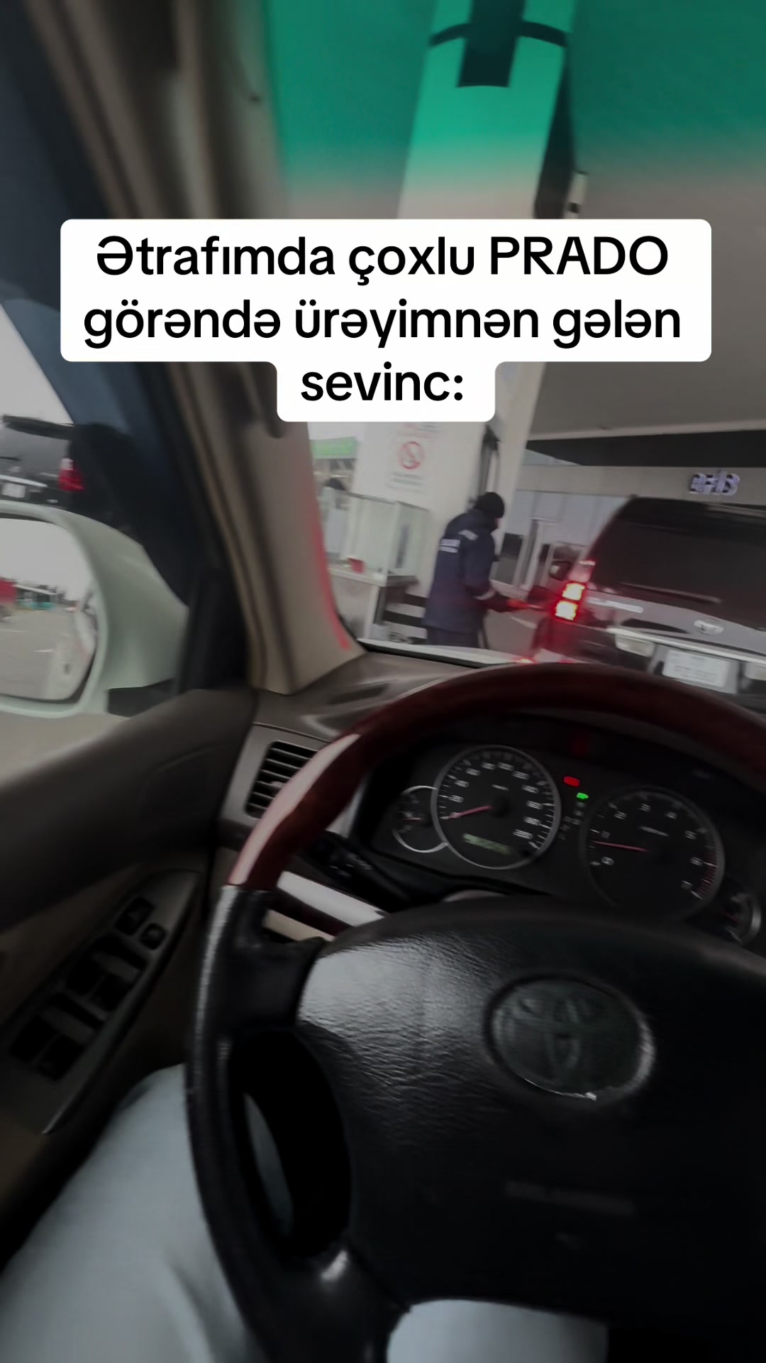 @teacherhelin
