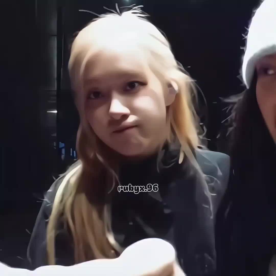 @JEENNIE