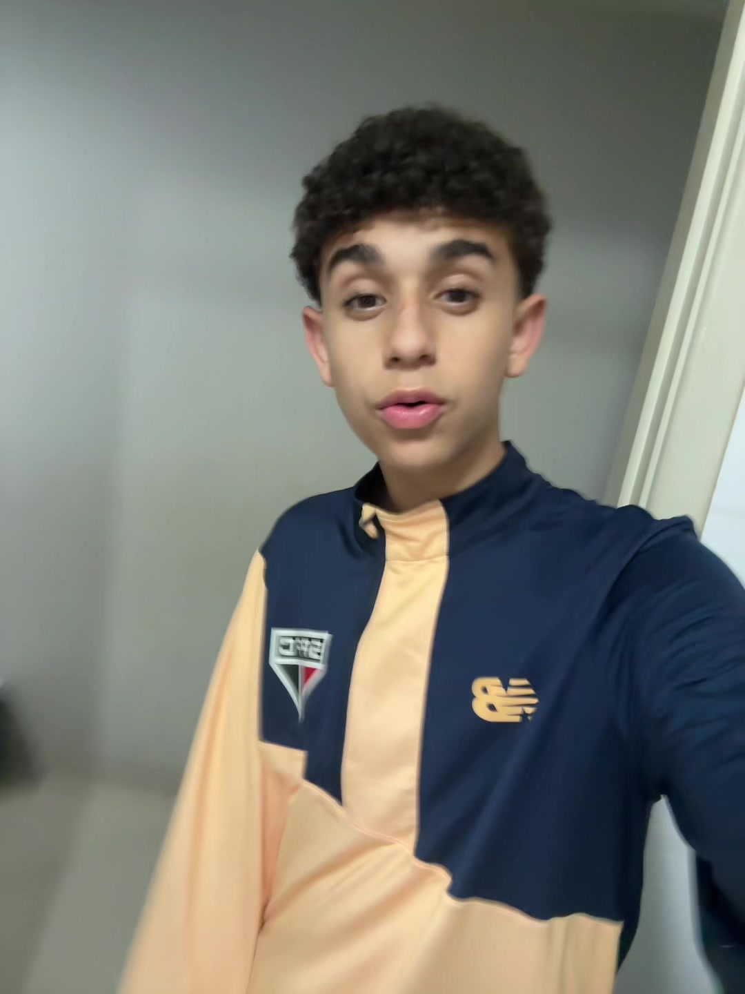 @Dybalaaa🏄🏻&zwj;♂️🧟&zwj;♂️