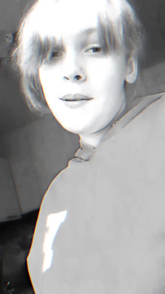 @Milashka_228
