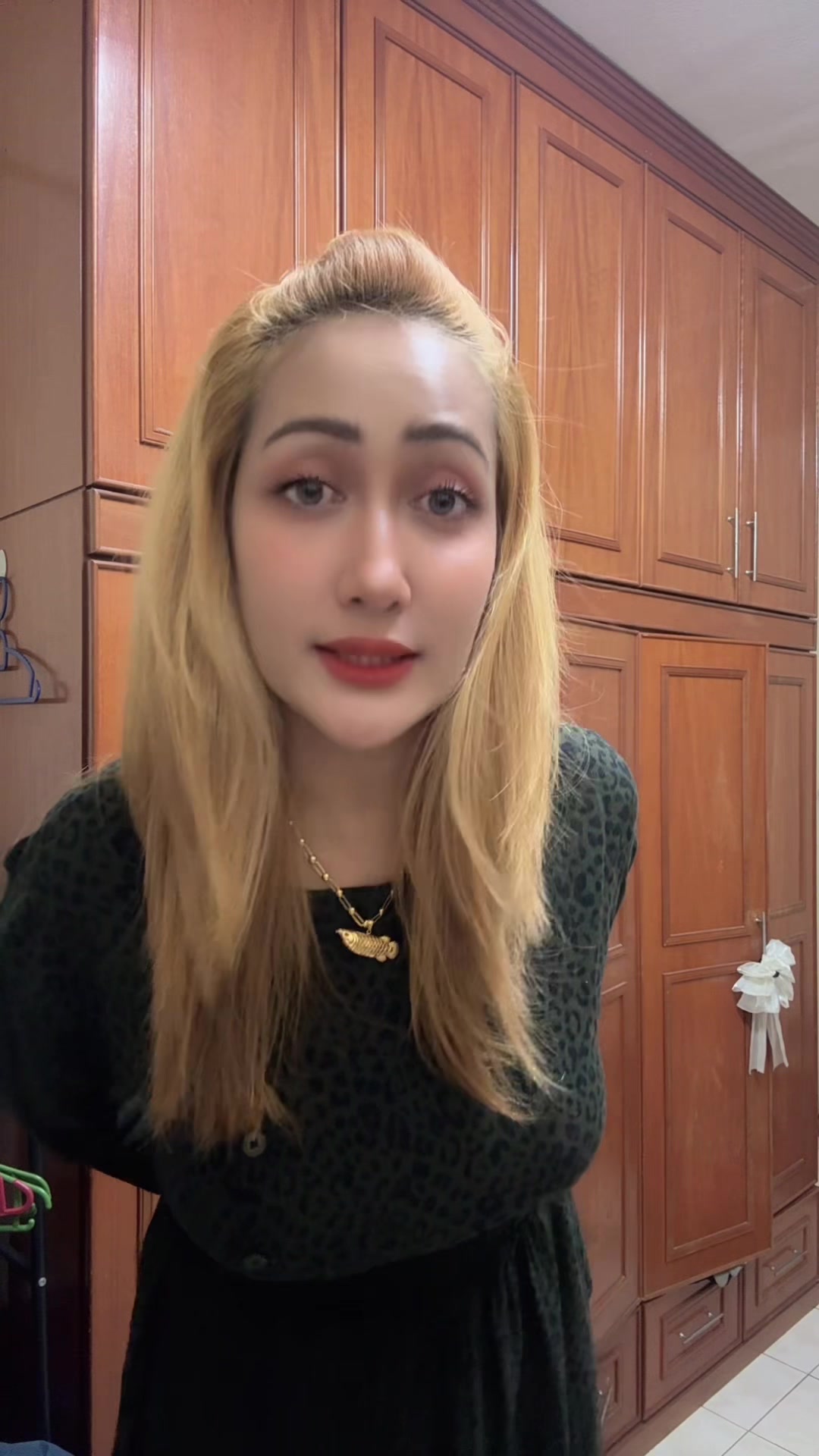 @AnnieArifinn