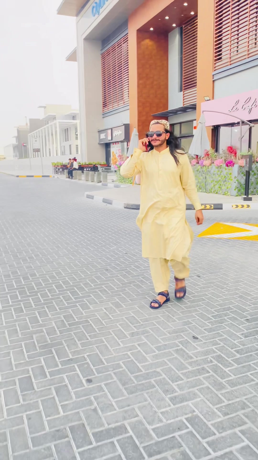 @Abbasikhanyarbash