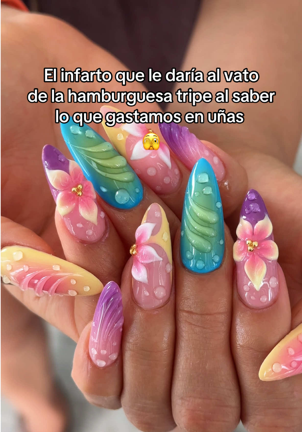@Luxe Nails TO