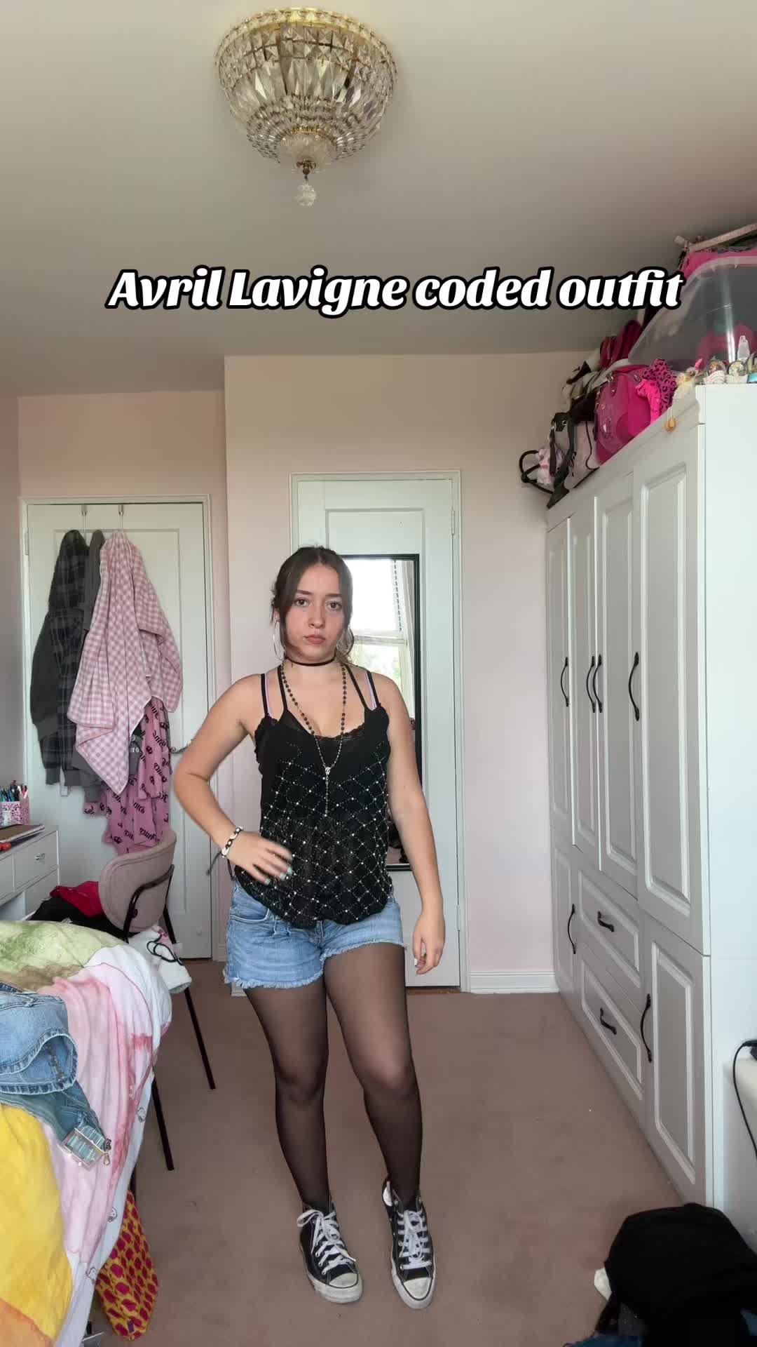 @JustRebecca_Ave