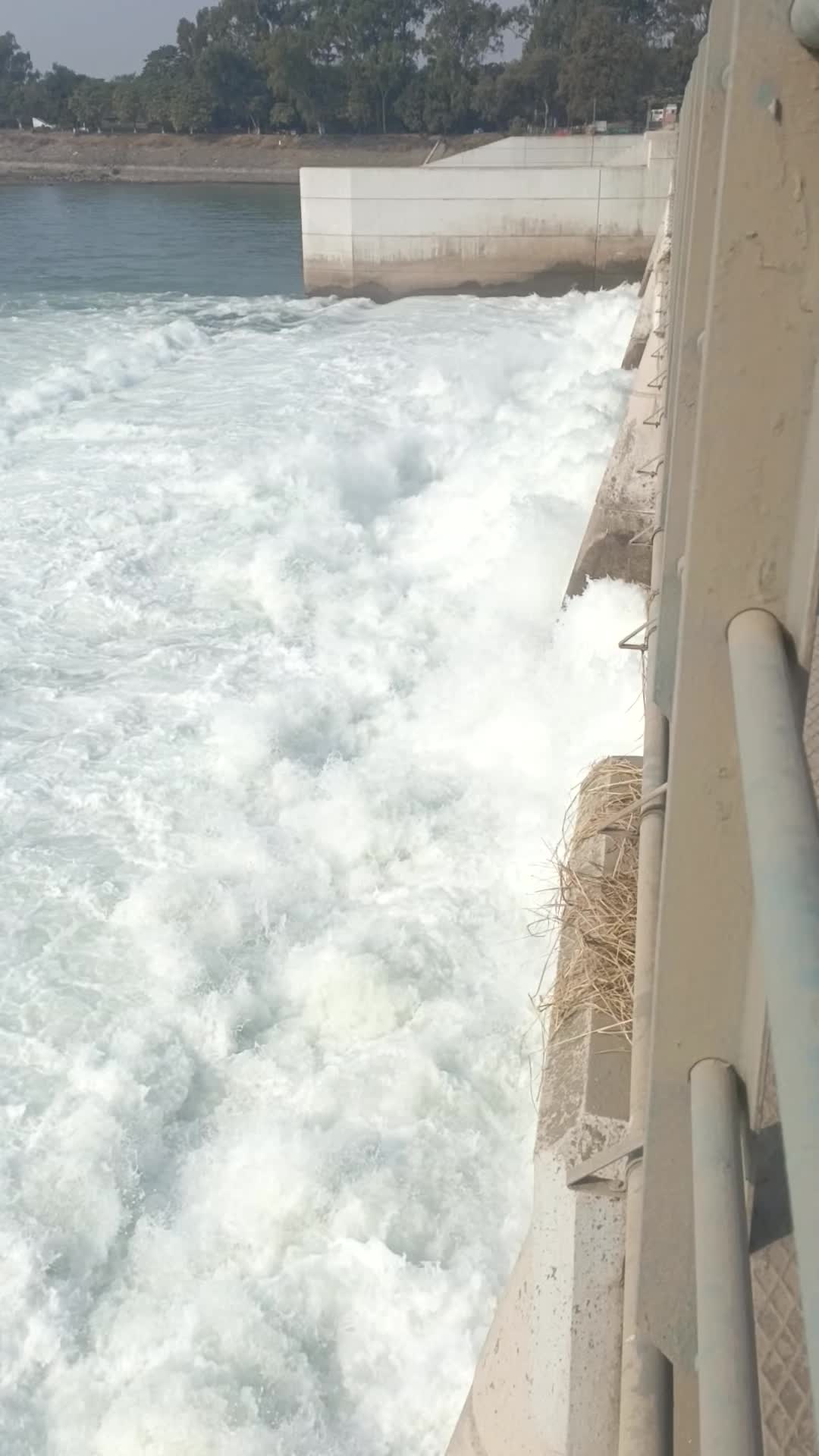 @Ñâbëêl AJK🚩