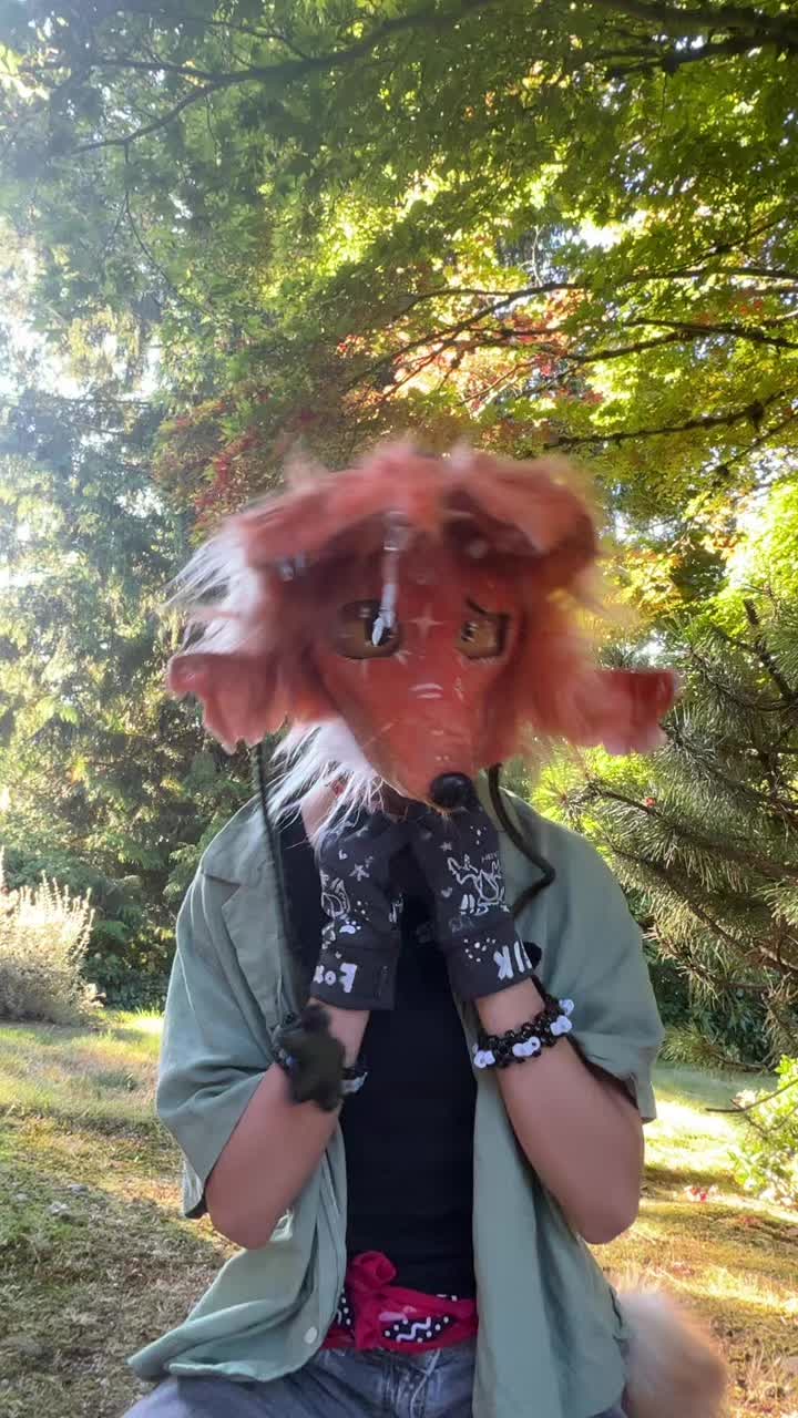 @Floyd._.paws