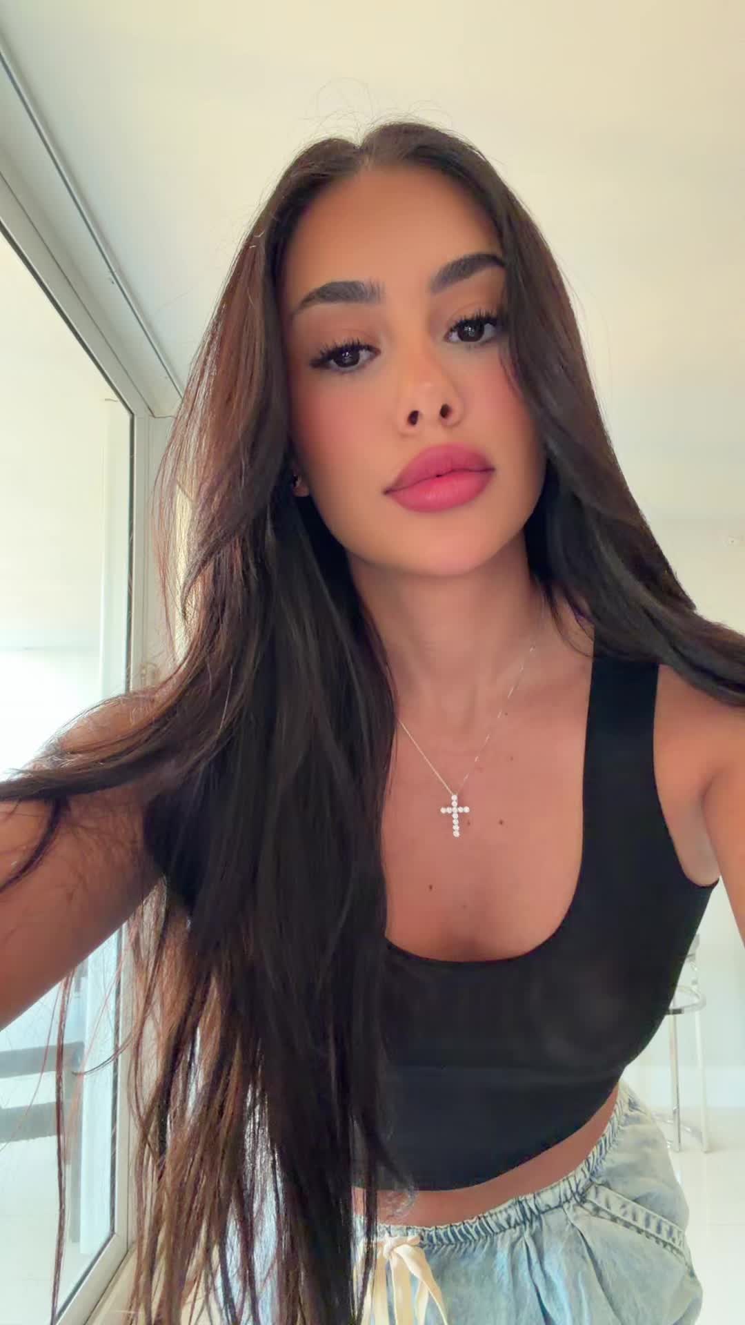 @Nayaنايا