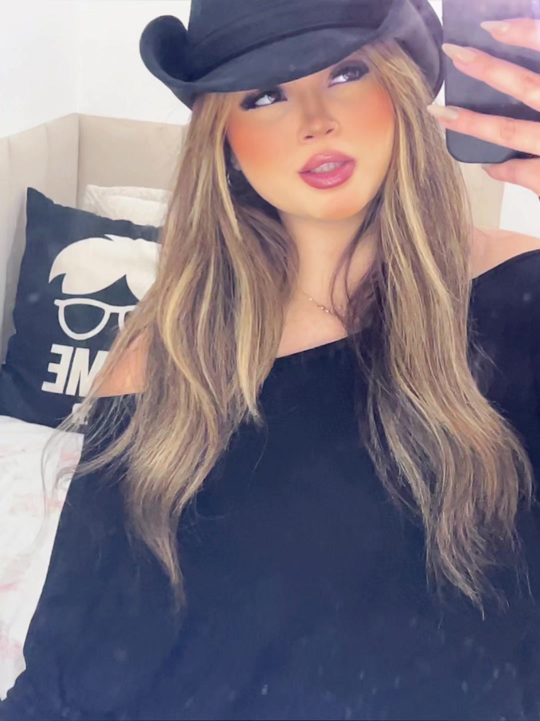 @Lala🌪️