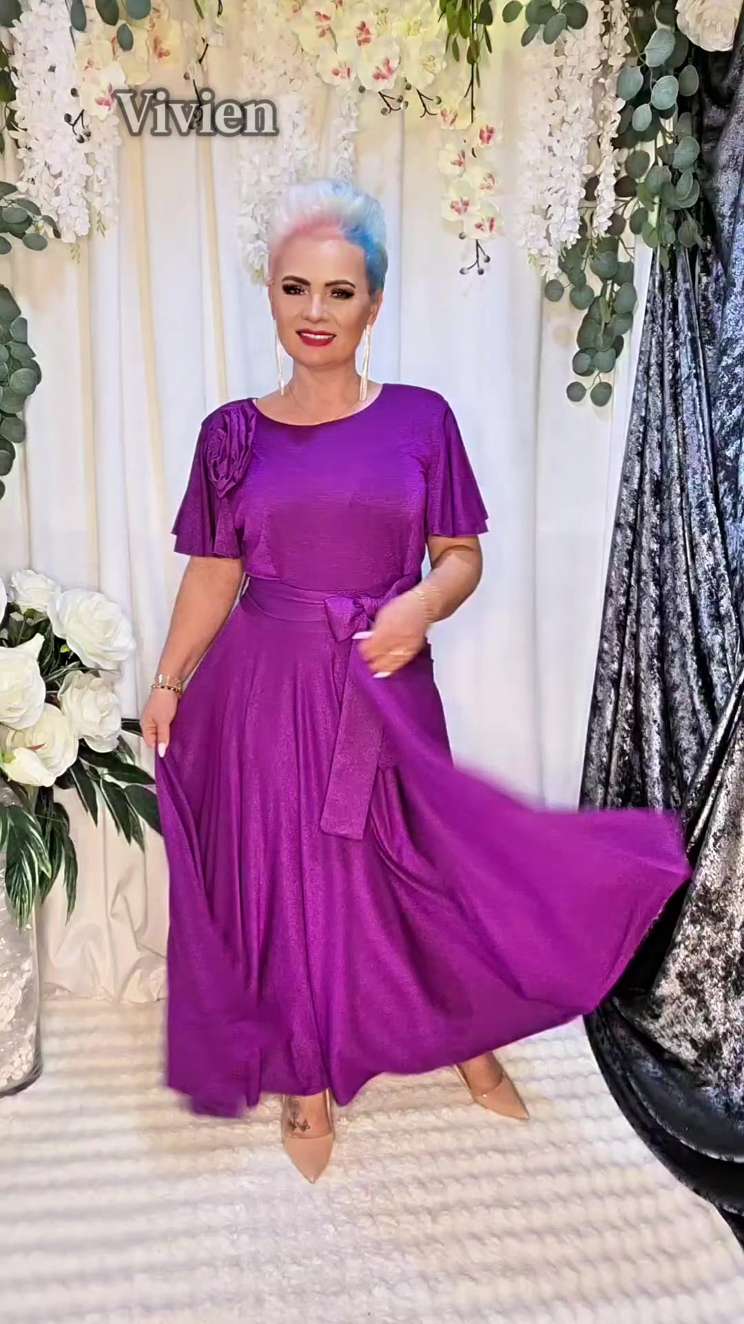 @vivien_salonsukienślubnych