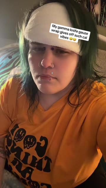 @Artisticautistictiddies98