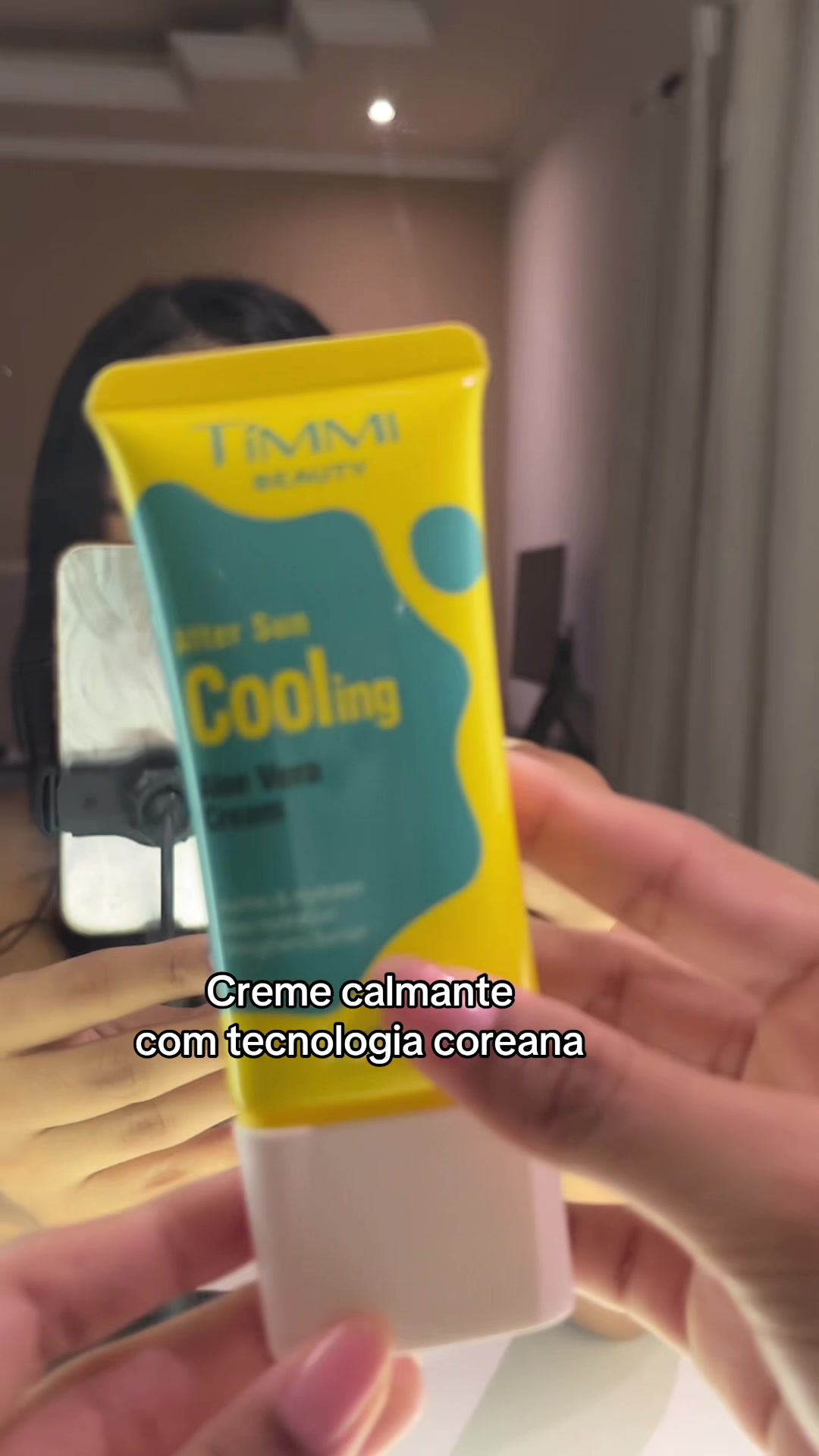 @L&iacute;via Carmos
