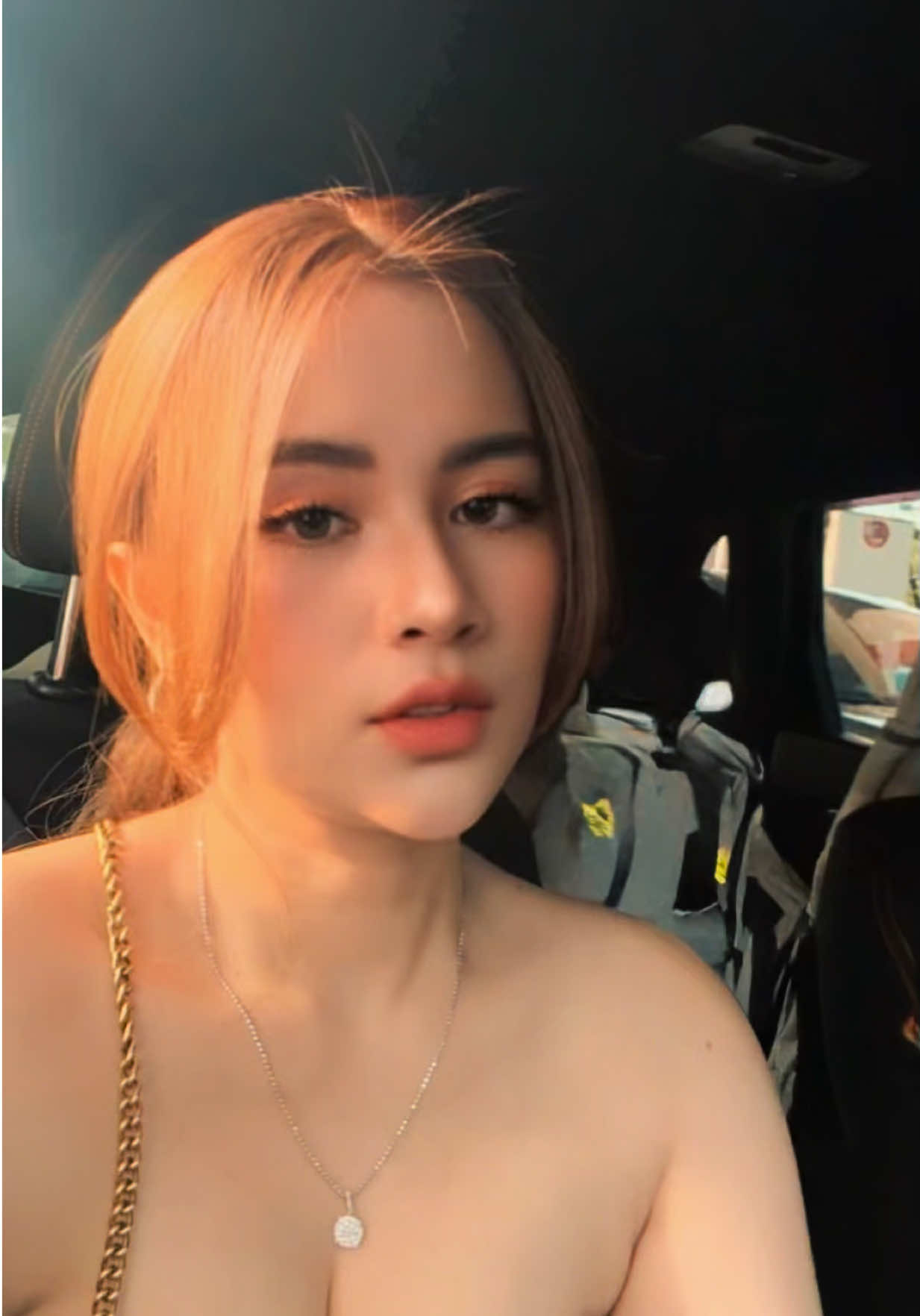 @Jeneva