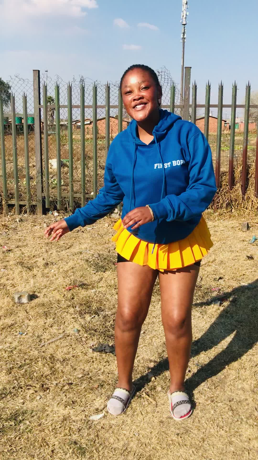 @LadyHlehleNtuli