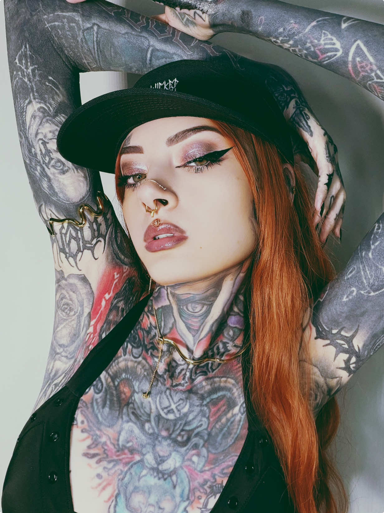 @Olena Fomenko