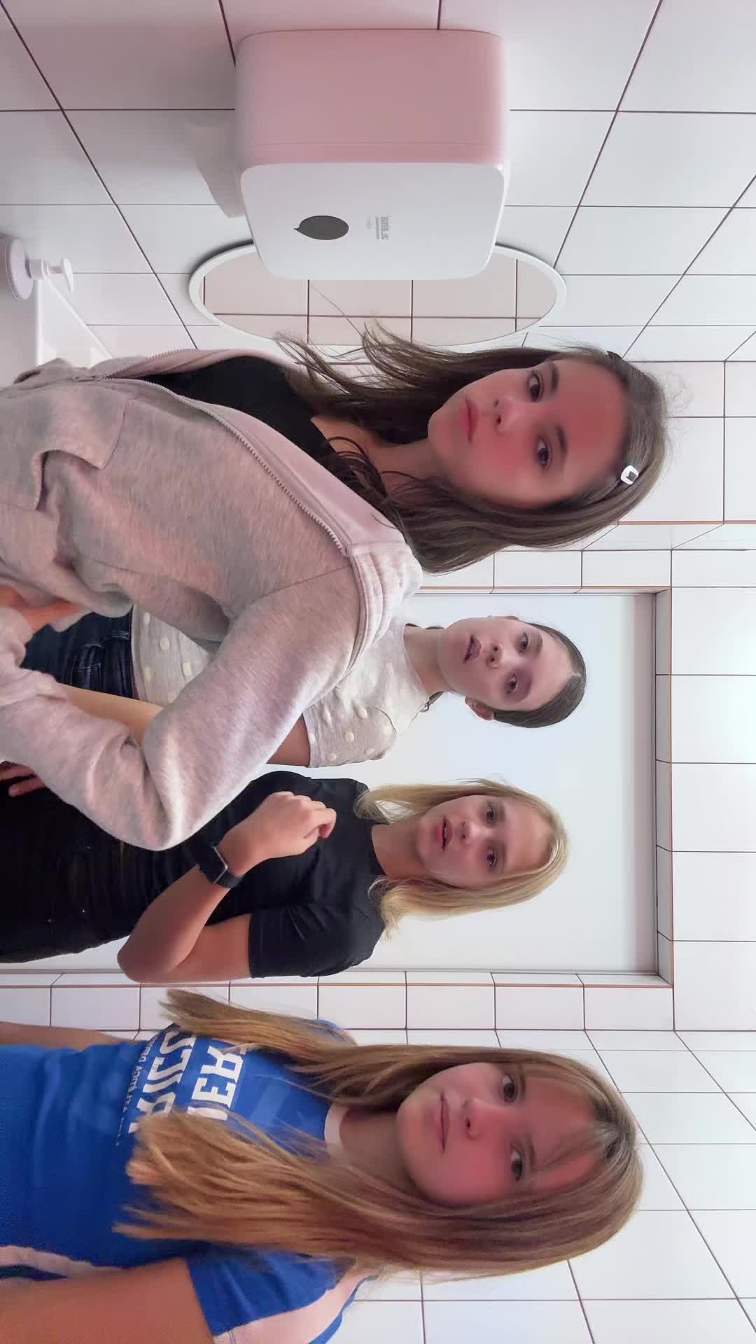 @merrc1i