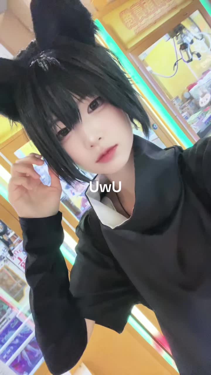@𝐓𝐨𝐨𝐫𝐮