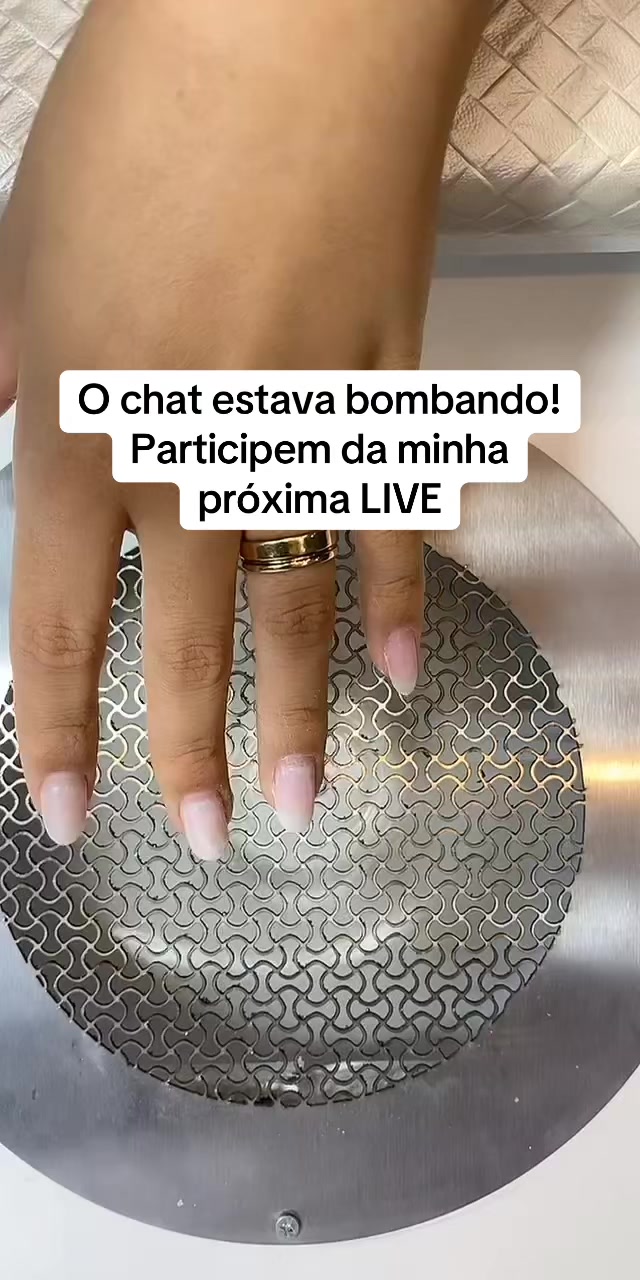 @Bruna F. | Nails Designer