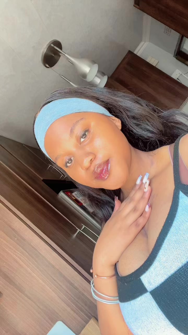 @tobs🍒💋