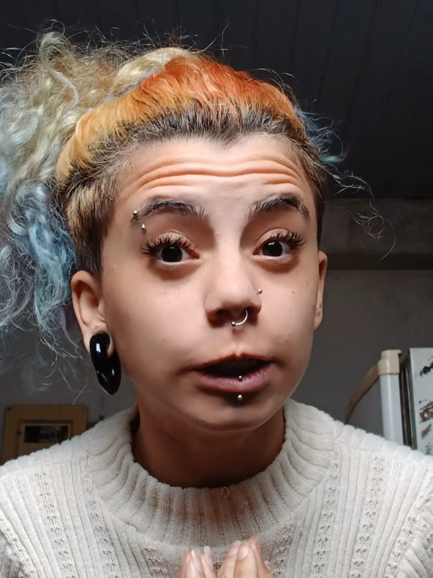 @michaa__
