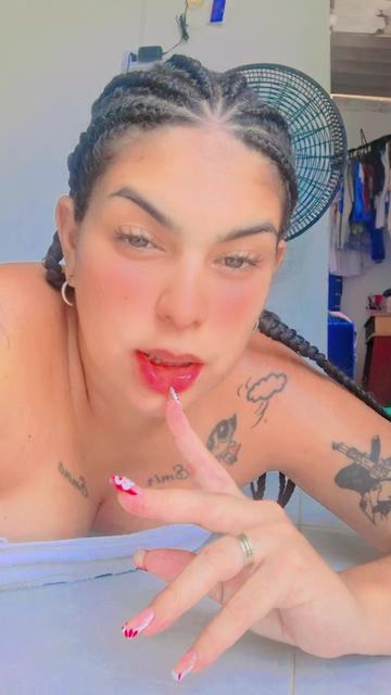 @❣️ la mu&ntilde;eca ❣️