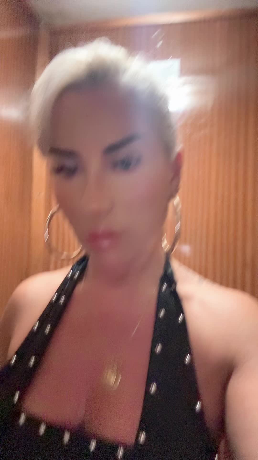 @Ela _entela