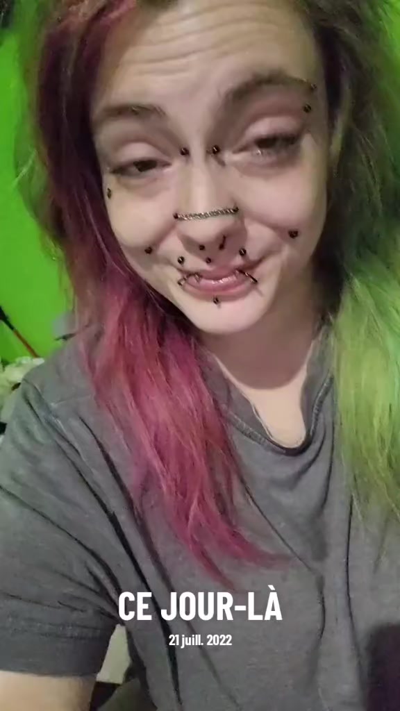 @ZombieGirl✨