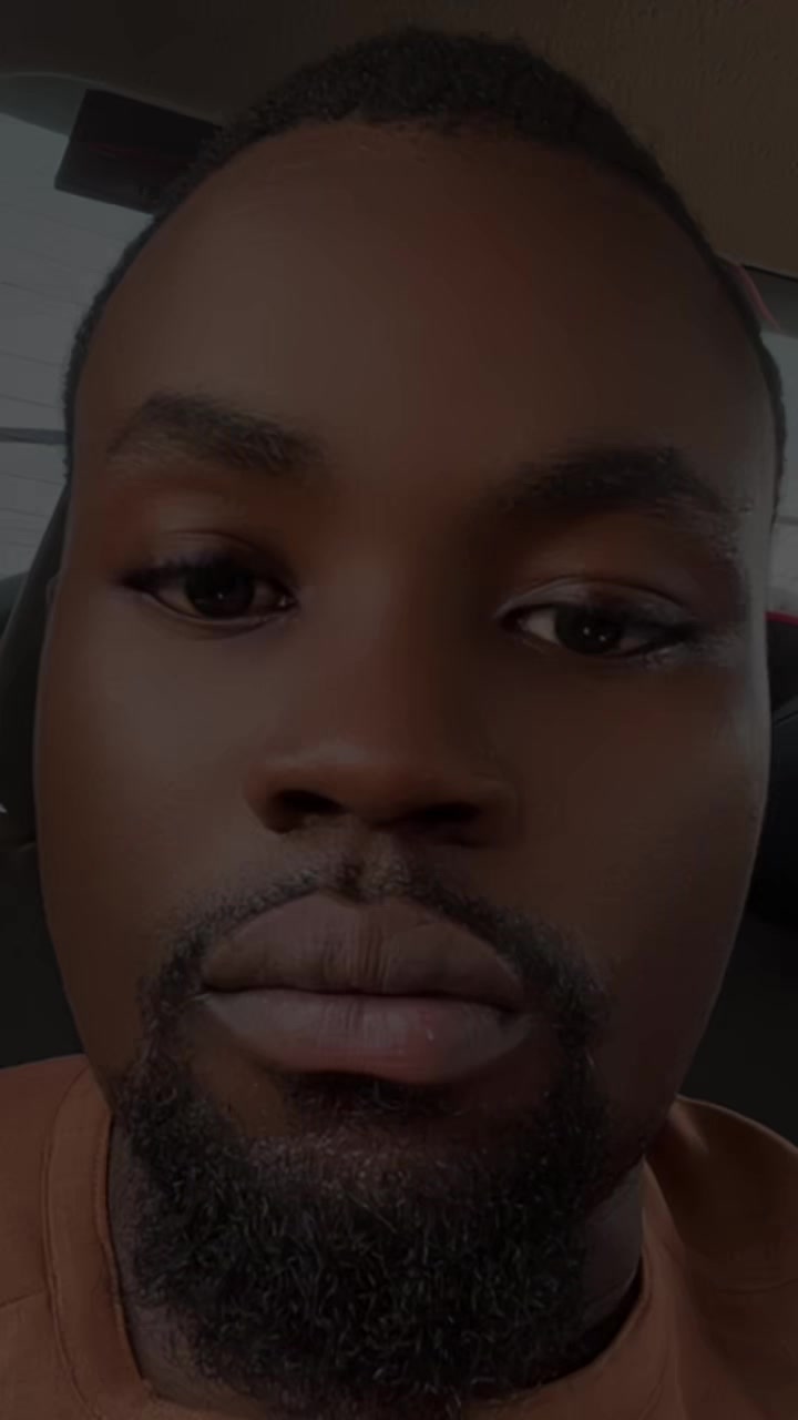 @OLAMILEKAN👑👑🤴🤴