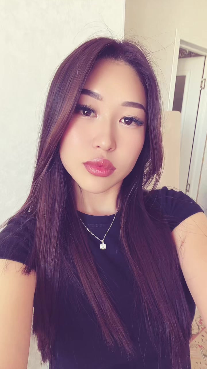 @🦢
