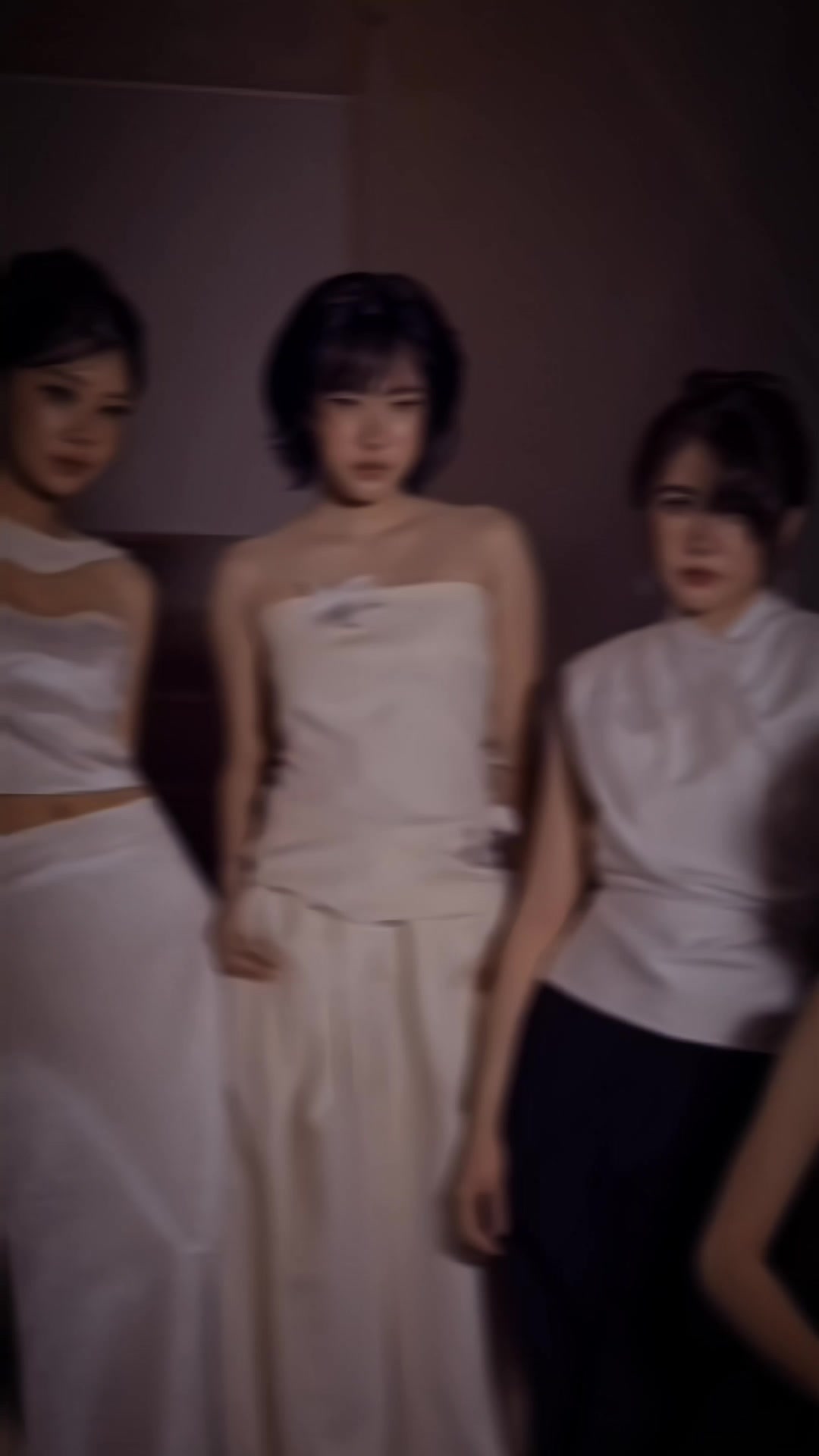 @รุก