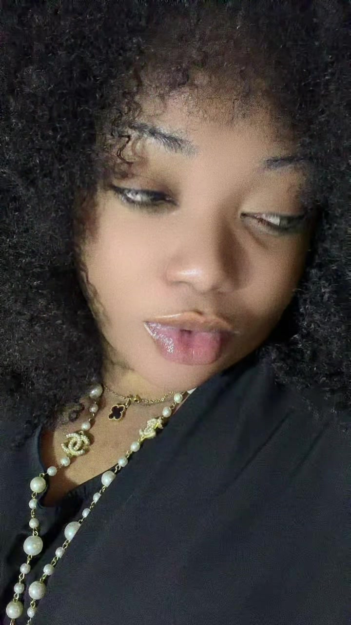 @Naomie_Lokwa_que_je_suis 🫥🦋