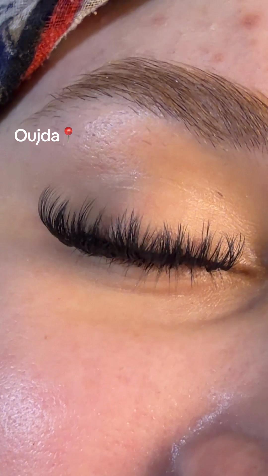 @louloulashes93