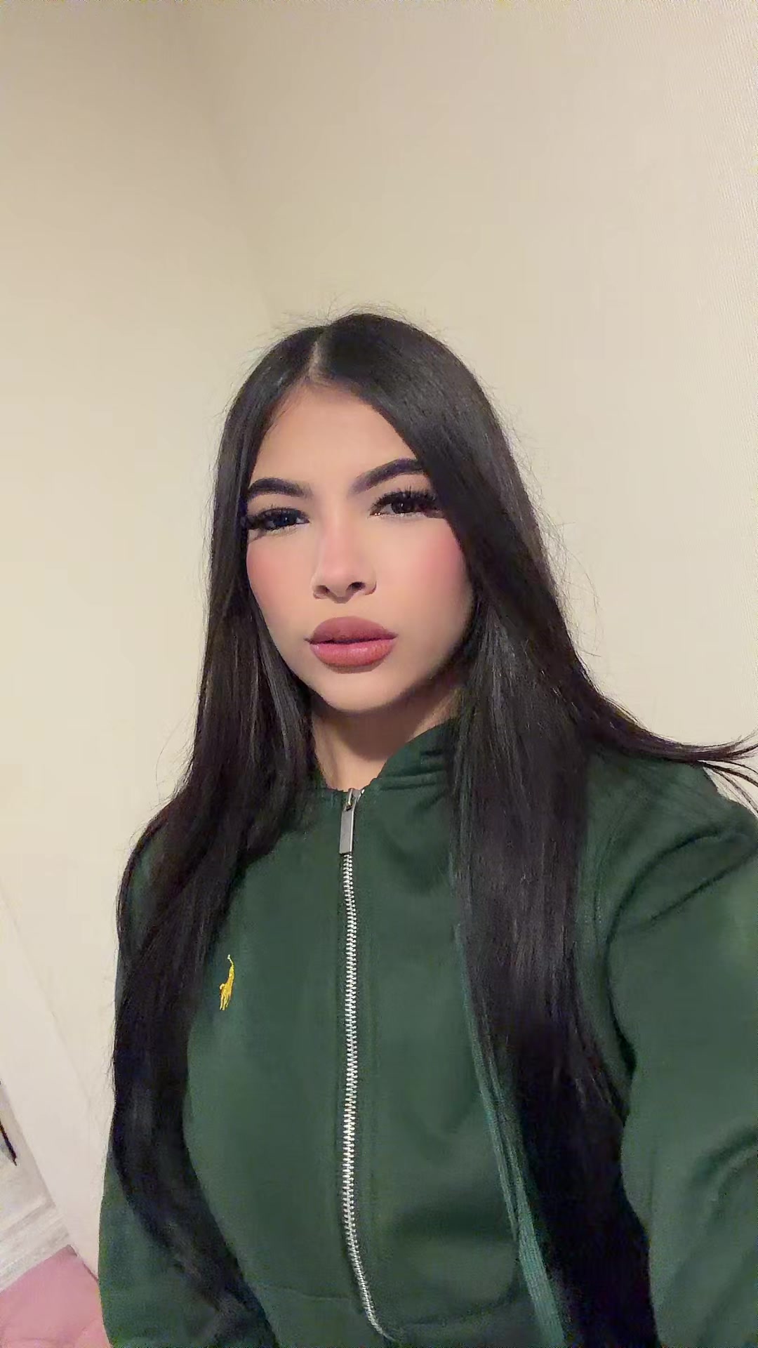 @isisss