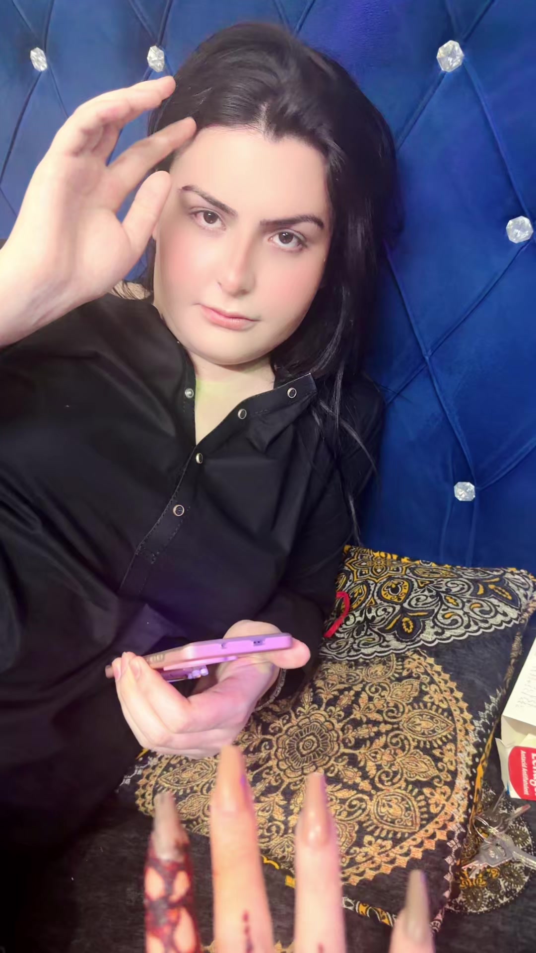 @Riya Khan34