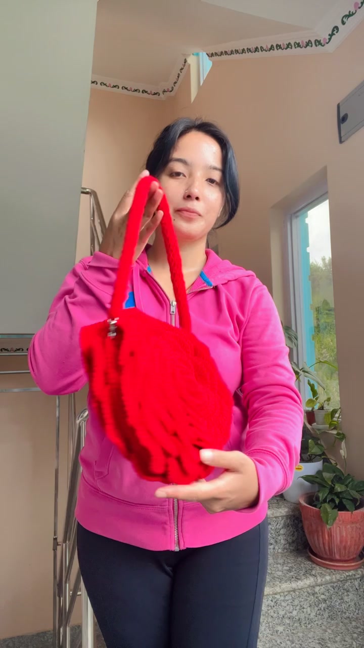 @reena's crochet crop top