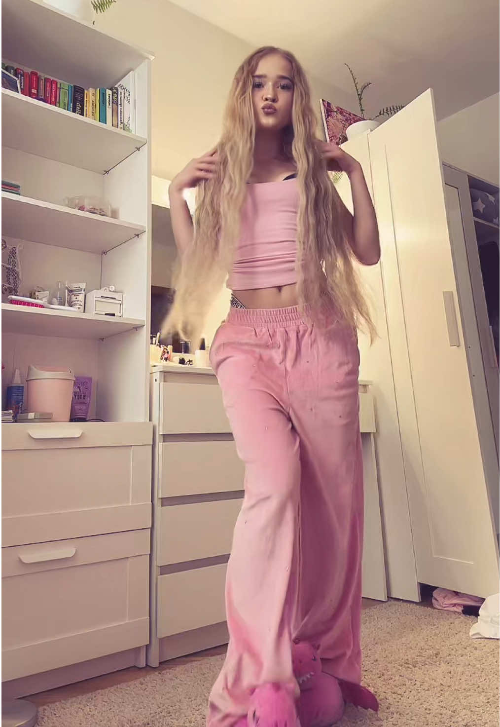 @кася blonde🪽