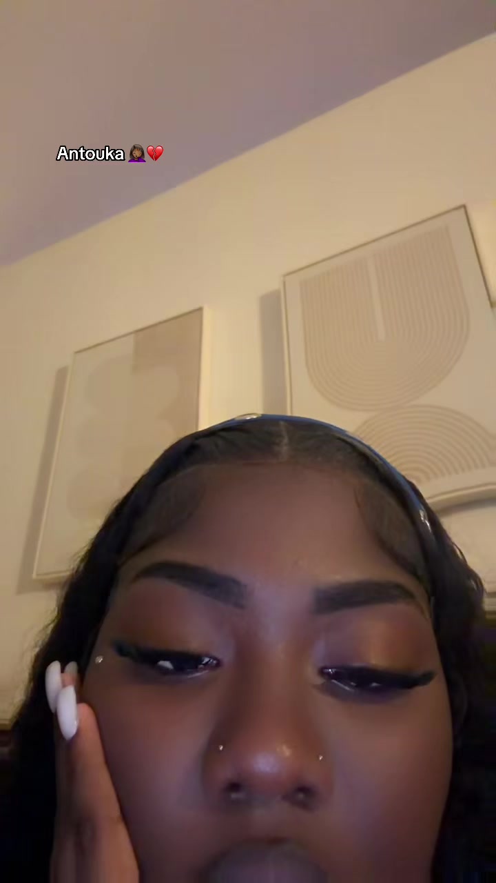 @black_La☺️🥺♥️