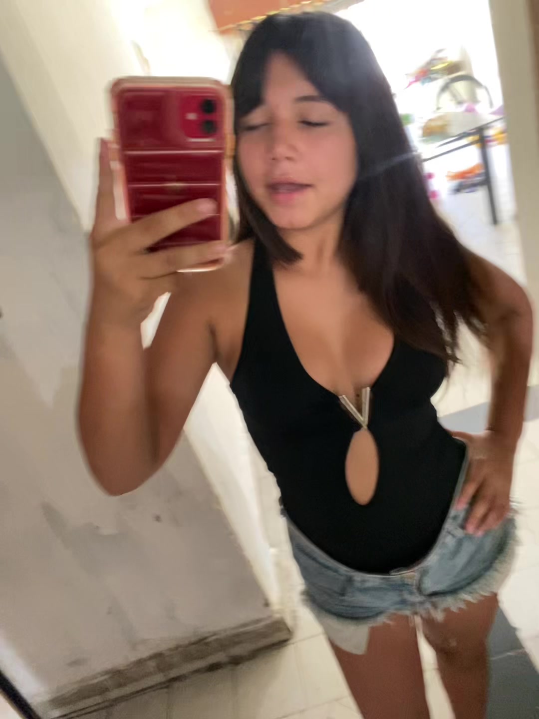 @naylamerlo