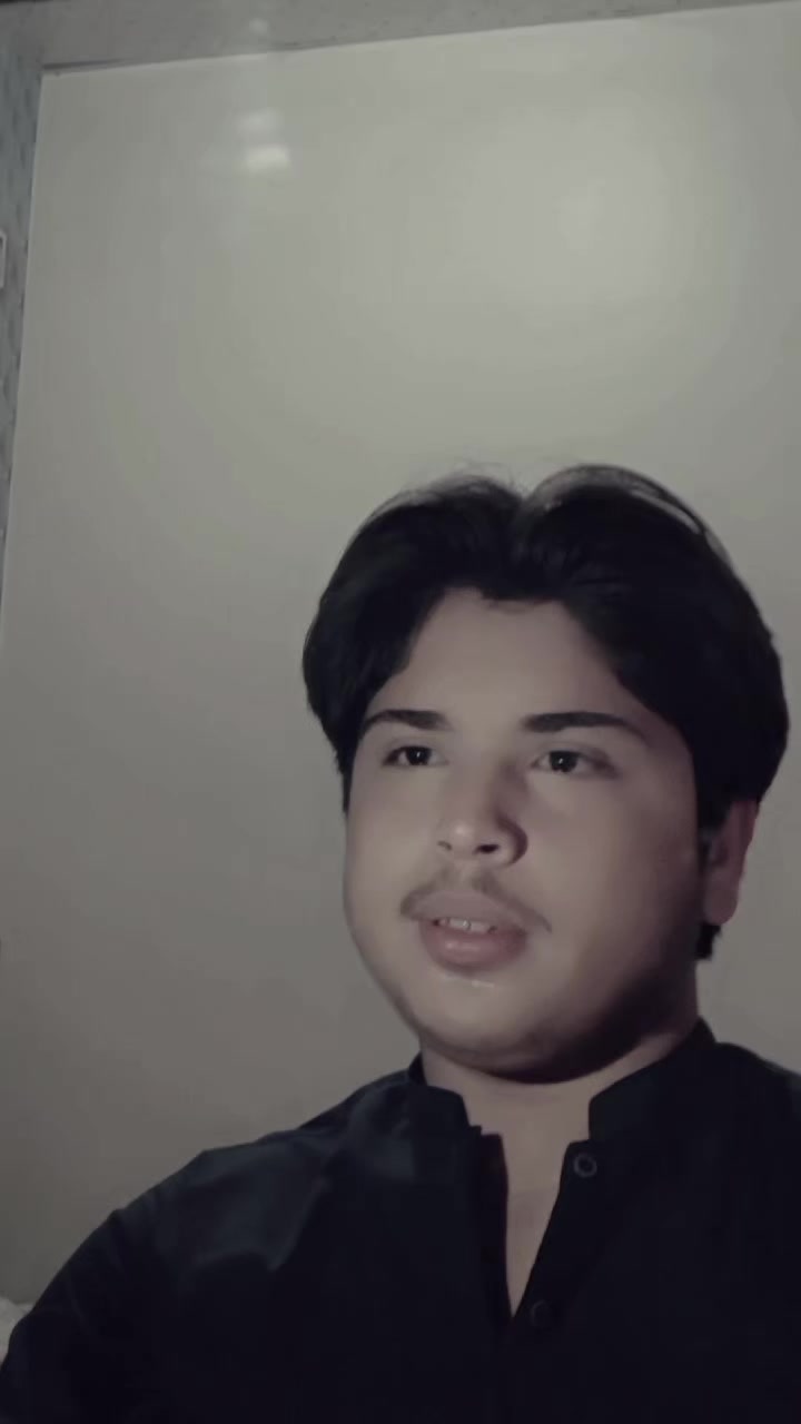 @🗿