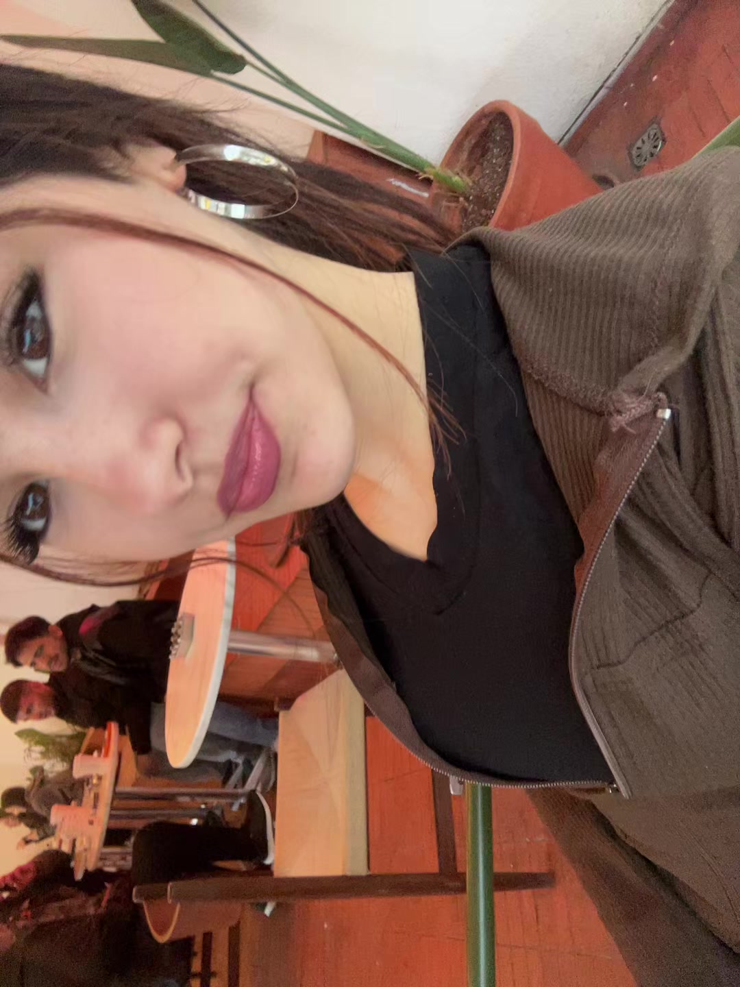 @Nisa🌀