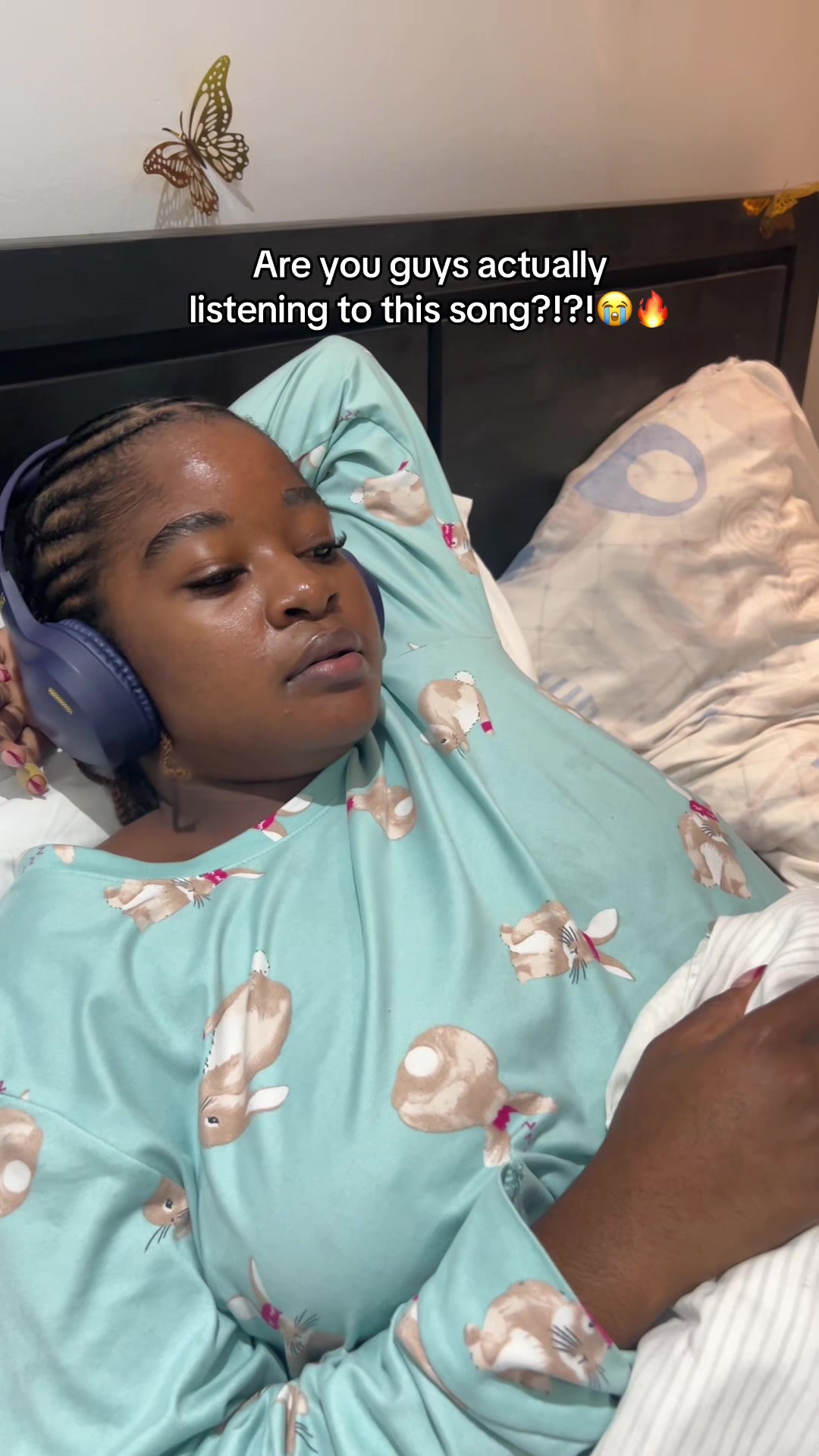 @Vee🧚&zwj;♀️