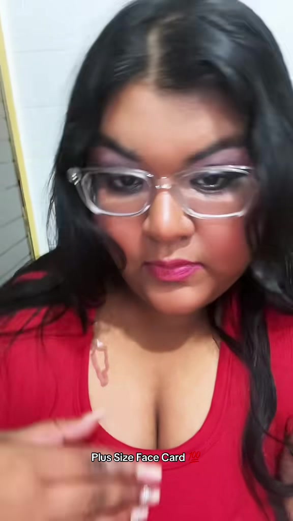 @Lovely_Lisa0906