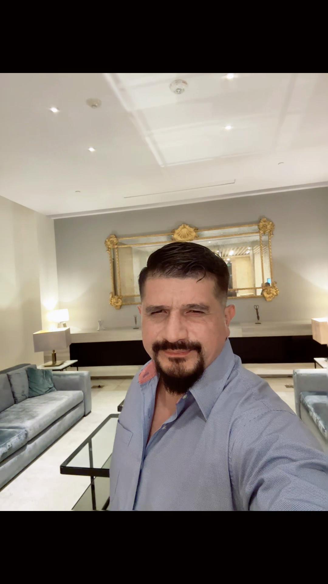 @Alberto G. Darder.
