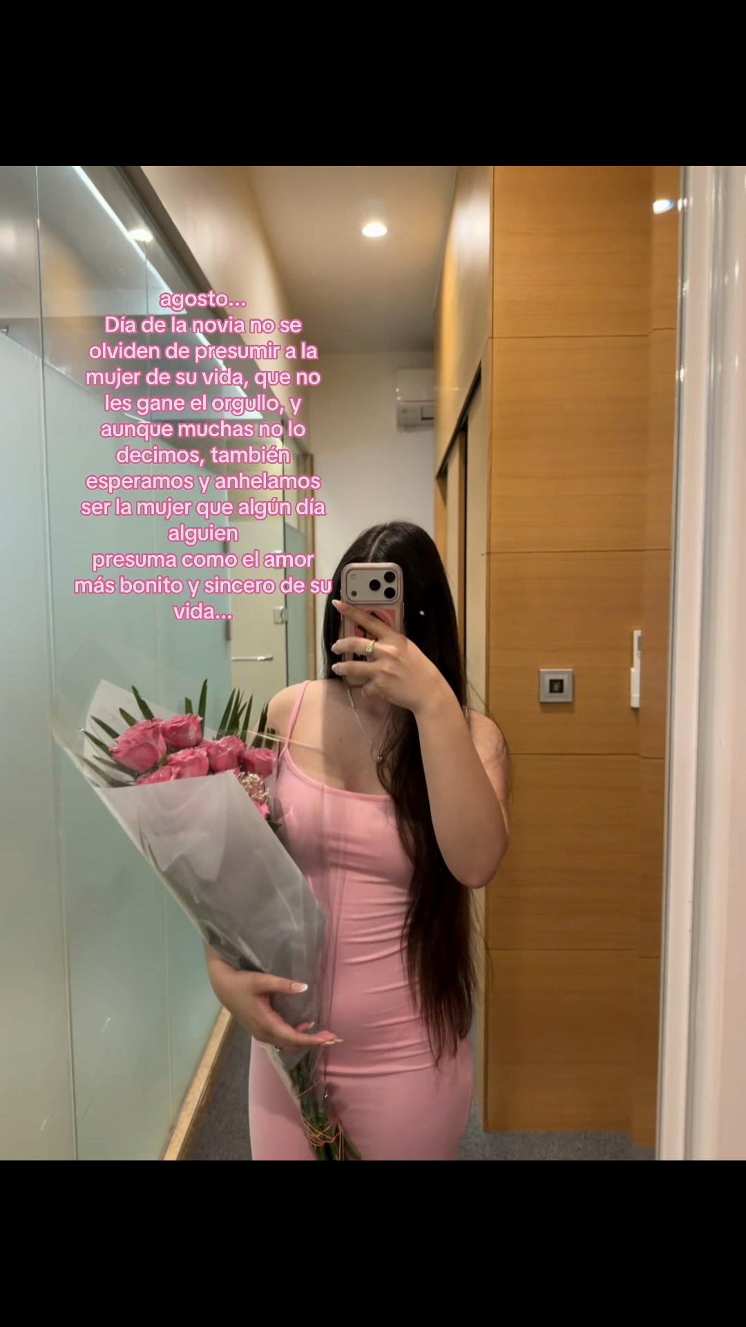 @𝓨𝓪𝓷𝓭𝓮𝓵𝔂💋💋
