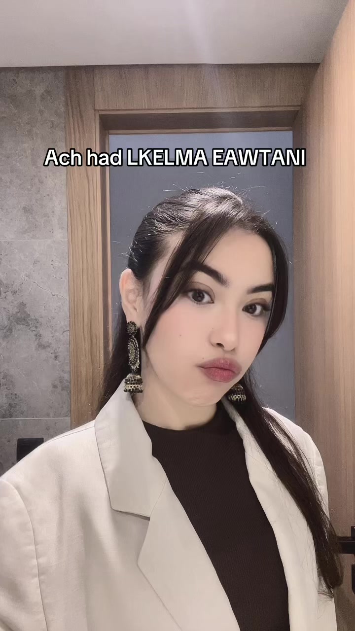 @Sofia